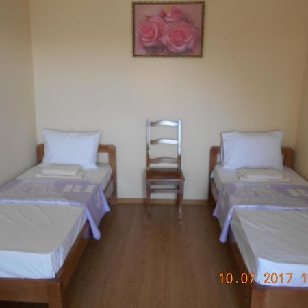 Lastochka Hotell Zaliznij Port Eksteriør bilde