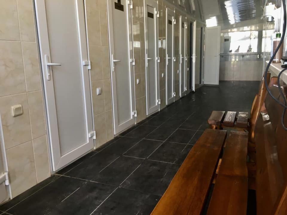 Lastochka Hotell Zaliznij Port Eksteriør bilde